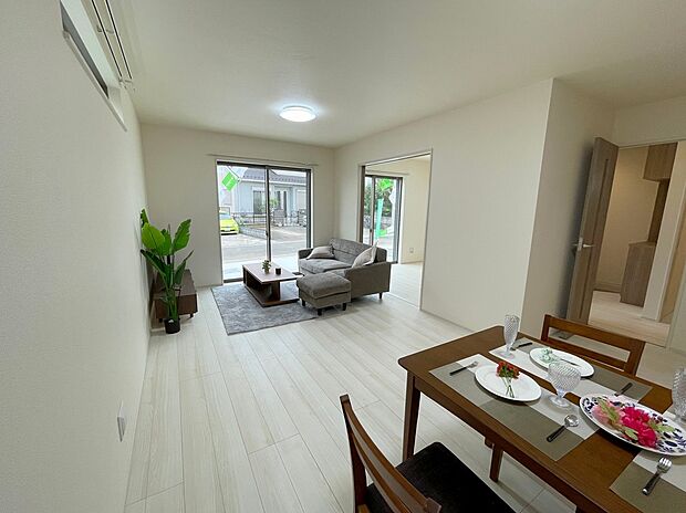 【リビングルーム】リビングルーム