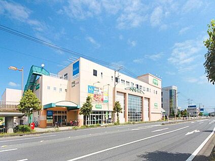 コープ北本店 1100m(徒歩14分/自転車5分)