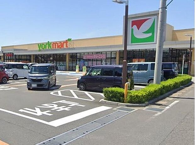 ヨークマート北本二ツ家店(約710m)