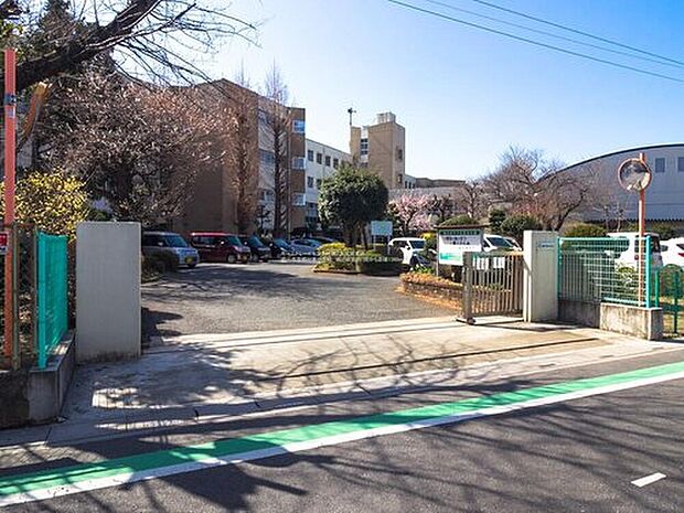 桶川市立桶川東中学校(約1,200m)