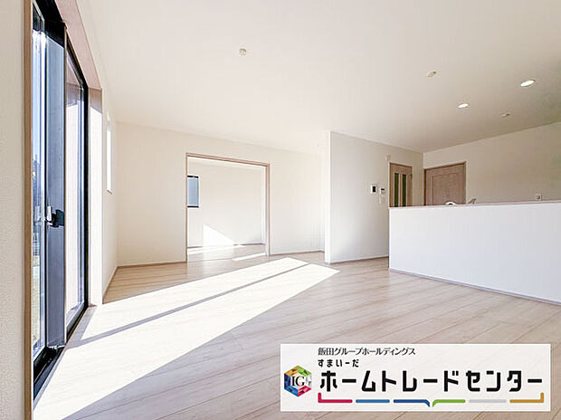 【リビングルーム】リビングルーム