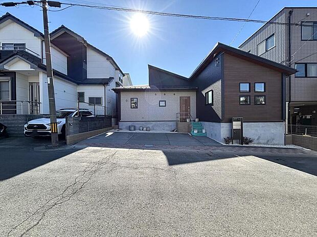 【現地外観写真】◆資料送付・ご見学即対応！建物完成しておりますので、室内ご内覧いただけます♪ご不明点等、スタッフがしっかりと説明させていただきますので、安心して現地をご覧ください♪