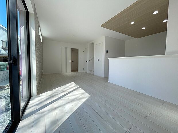 【リビングルーム】リビングルーム