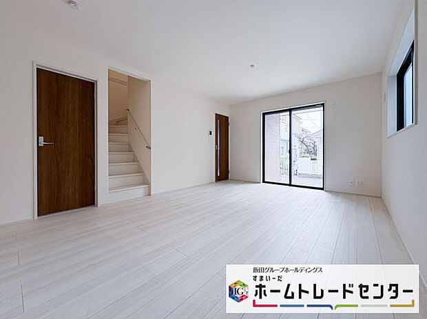 【リビングルーム】リビングルーム