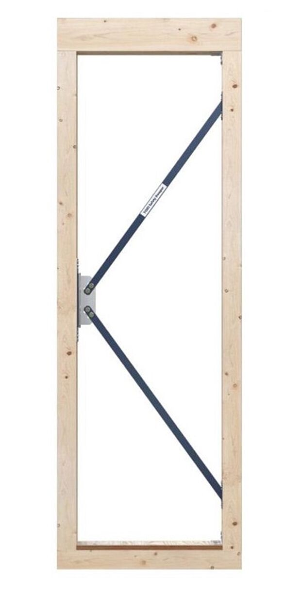 【繰り返しの地震にも強い「制震ダンパー」】運動エネルギーを熱に変えて吸収・発散する「高減衰ゴム」を使用。60年間メンテナンス不要のため、長期に渡り地震に備えます。耐震等級３相当の試験体に対して装着した場合、震度７の揺れを6回繰り返し行っても倒壊の危険性があるラインを超えず、揺れ幅を大幅に低減しました。