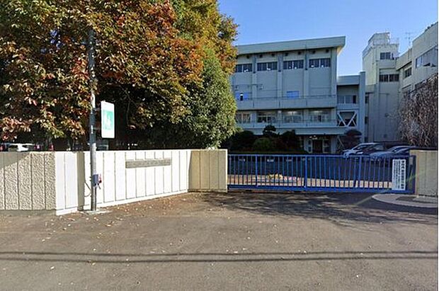 上尾市立大石南小学校(約650m)