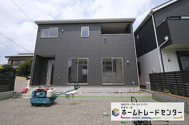 【現地外観写真】◆平日・お仕事帰りなど、いつでもご案内させていただきます!デザイン・目に見える設備面も大切ですが、耐震構造で地震に強い家の為、次代へ繋ぐ強固な住宅です。