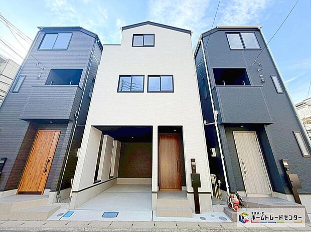 全棟 カースペース1台分ございます☆
1・3号棟は3LDKプラン、2号棟はワークスペース付+2LDKプランです☆全居室に収納完備!