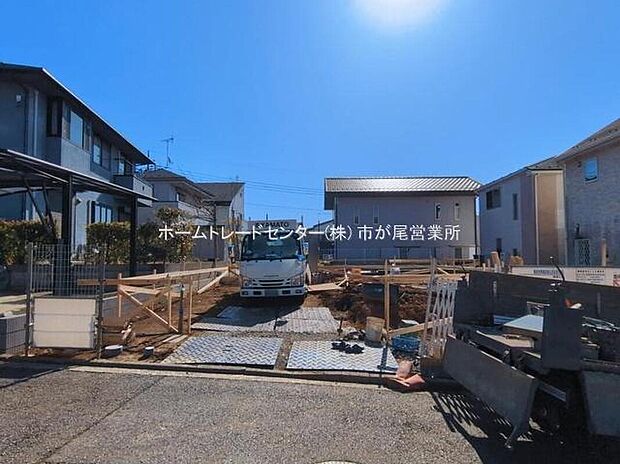 全棟 敷地面積30坪超、カースペース2台可(車種によります)☆
1号棟は3LDKプラン、2号棟は4LDKプラン。お好きな1棟をお選びいただけます♪