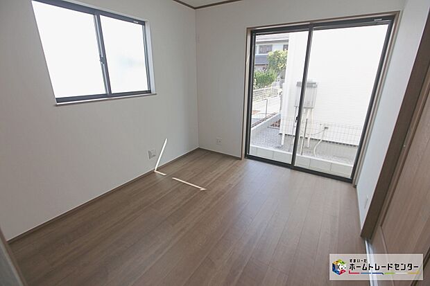 【洋室】☆　収納　☆
全居室に収納を完備！居室の全空間を有効活用でき、いつでもお部屋をすっきりとお使い頂けます♪インテリアやレイアウトを考えるのも楽しみですね！