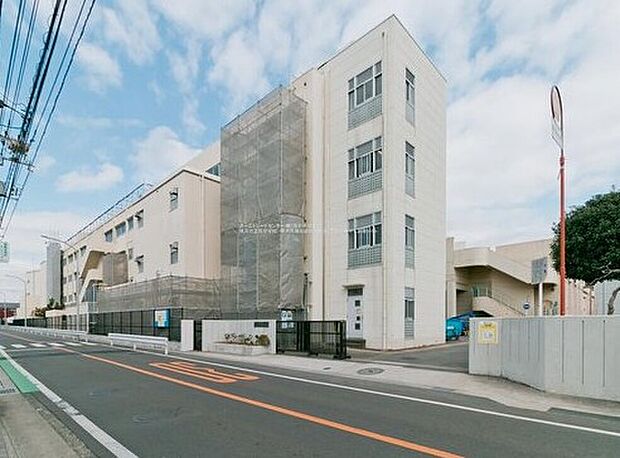 横浜市立原中学校（約510m）