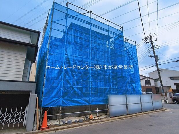 【現地外観写真】敷地５４坪！広々としたお庭スペースもございます♪
リビング広々２４帖、ゆとりの４LDKプランです☆