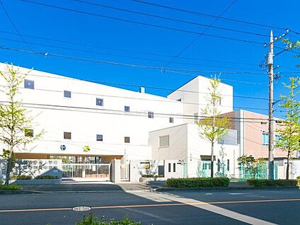 川崎市立王禅寺中央中学校 180ｍ(徒歩3分)