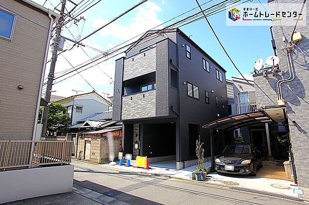 【24時間換気システム】新鮮な空気を取り込むことはもちろん、ハウスダストやダニ、カビ、アレルゲン、湿気も排気できるため、健康な暮らしを保てます。
