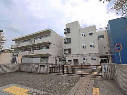 横浜市立みたけ台中学校 1500m(徒歩19分)