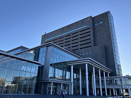 秋田拠点センターアルヴェ 現地から810m。(徒歩11分。)