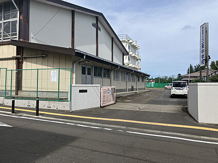 仙台市立三条中学校 現地から800m～890m。(徒歩10分～12分。)