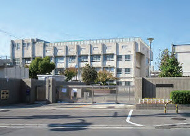 深井中央中学校