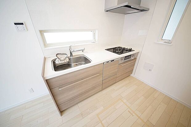 壁付タイプのキッチンならお料理に集中出来ます