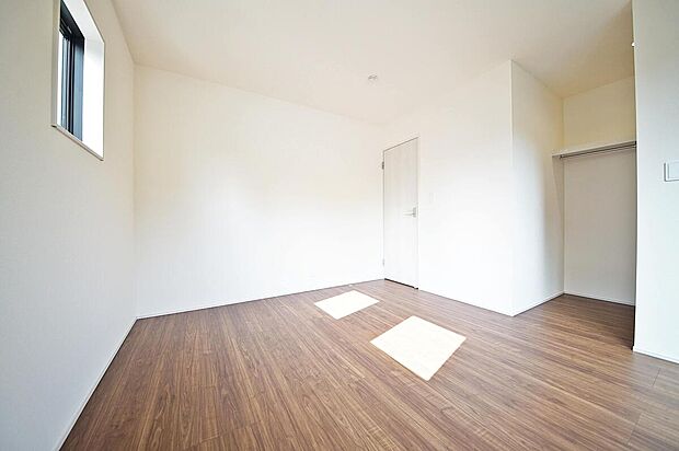 全居室収納のため、お部屋が広々!WIC・小屋裏収納があるので、お部屋もすっきり片づきます