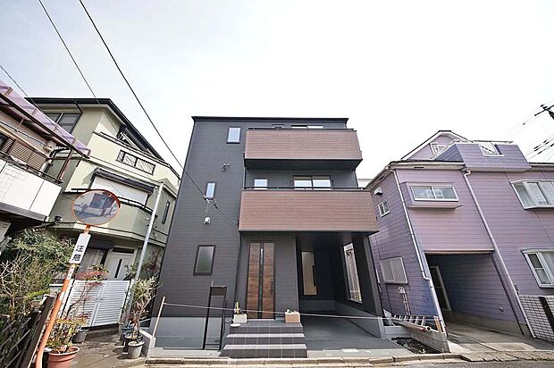 徒歩10分圏内に小学校・コンビニ・スーパー・ドラッグストア・公園・郵便局・病院など