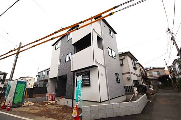 【外観】人の目を気にする事無くくつろげる2階LDKが嬉しいポイント