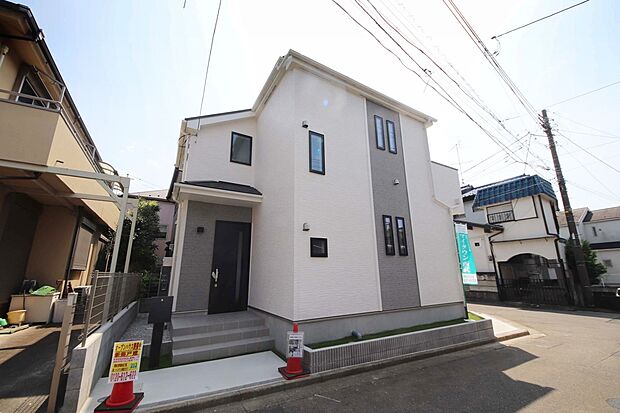 【外観】徒歩10分圏内に小中学校・スーパー・ドラッグストア・公園・郵便局など周辺環境充実