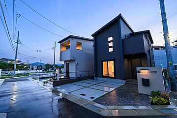 ＼ハートフルビレッジ川西／全26区画 外観