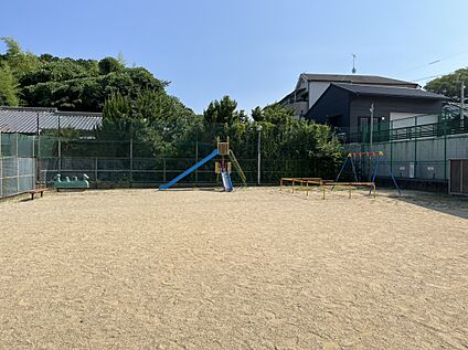 狐井公園 500ｍ(徒歩6分)
