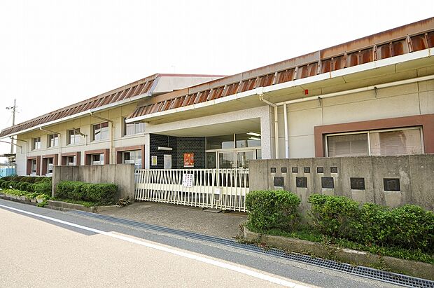 筒井幼稚園(約350m)