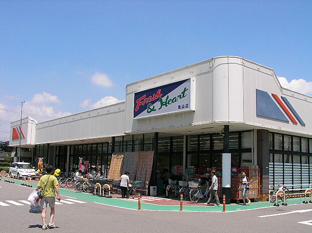 マルアイ亀山店