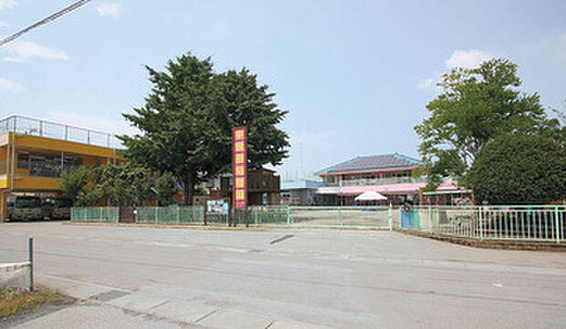 中鶴田幼稚園（約1m）