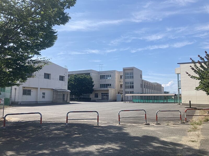 【車・交通】土崎中学校
