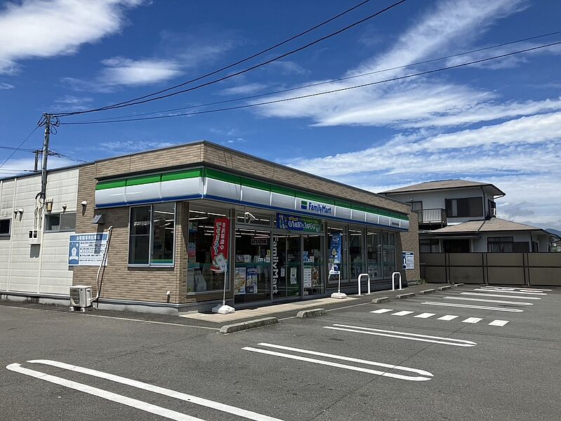 【買い物】ファミリーマート小田原栢山店