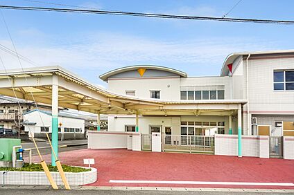 わらび保育園 340ｍ(徒歩約5分)