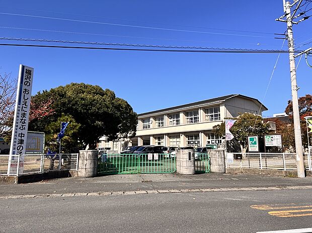 城北中学校(約2,100m)