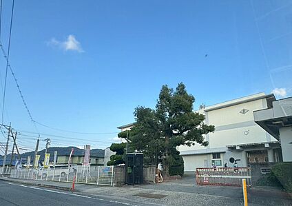 大内小学校 約1,400ｍ(徒歩約18分)