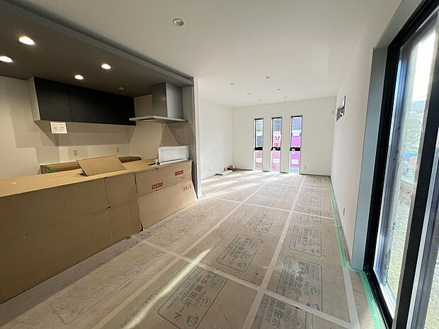 【LDK※建築中】＜2号地＞リビングの3本窓がお洒落