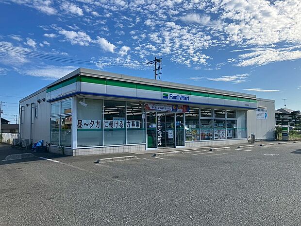 ファミリーマート宇部東須恵店