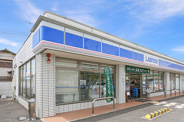 ローソン 和歌山労災病院前店(約1,000m)