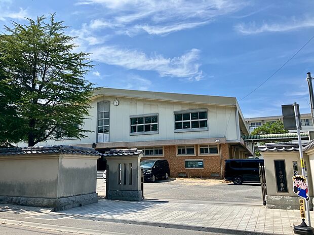 豊浦小学校