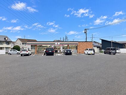 セブンイレブン中里5丁目店 500ｍ(徒歩7分)