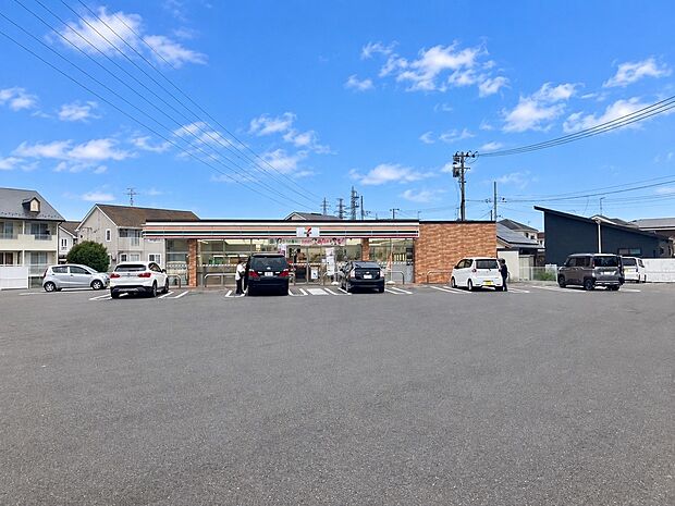 セブンイレブン中里5丁目店(約500m)