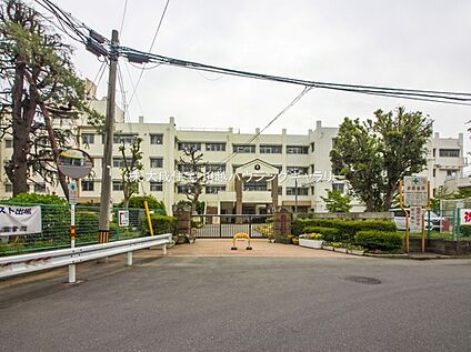 川越市立城南中学校 450ｍ(徒歩6分)