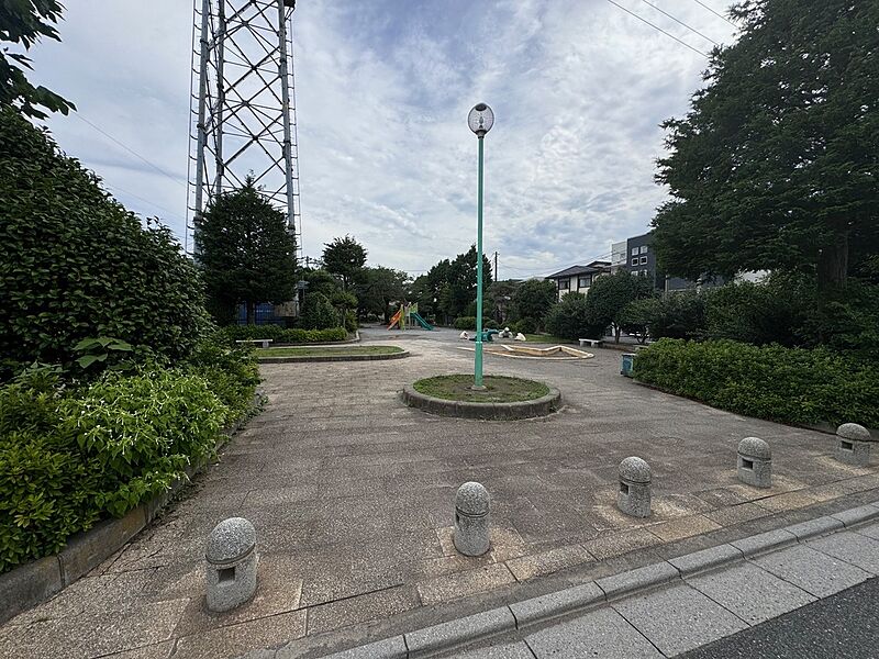 【レジャー】根岸東児童公園（恐竜公園）