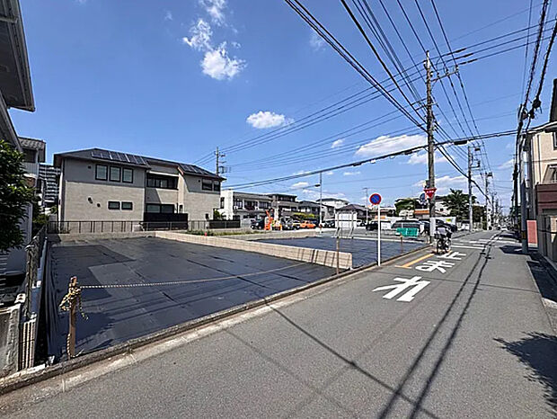 【現地土地写真(2)】前面道路より撮影（2025年5月）