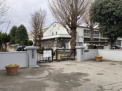 柏市立田中中学校 172m(徒歩3分)