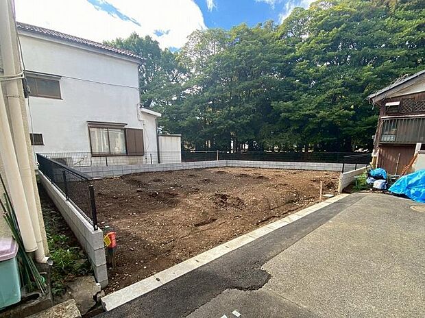 【現地写真/2025年11月撮影】未完成の為お近くの同仕様完成物件ご案内いたします！