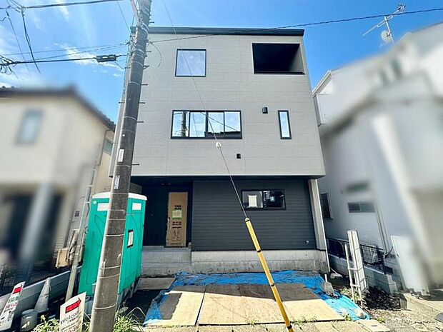 ◆街並みに美しく映えるスタイリッシュなファサード!食洗機や浴室乾燥機といった家事をスマートにする設備を標準装備!※2026.8月撮影
