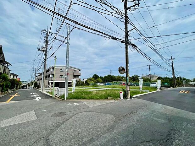 ◆柳崎小学校徒歩8分!井沼方公園や柳崎公園等、周辺に公園点在していて子育て世帯も嬉しい住環境!※2026.8月撮影